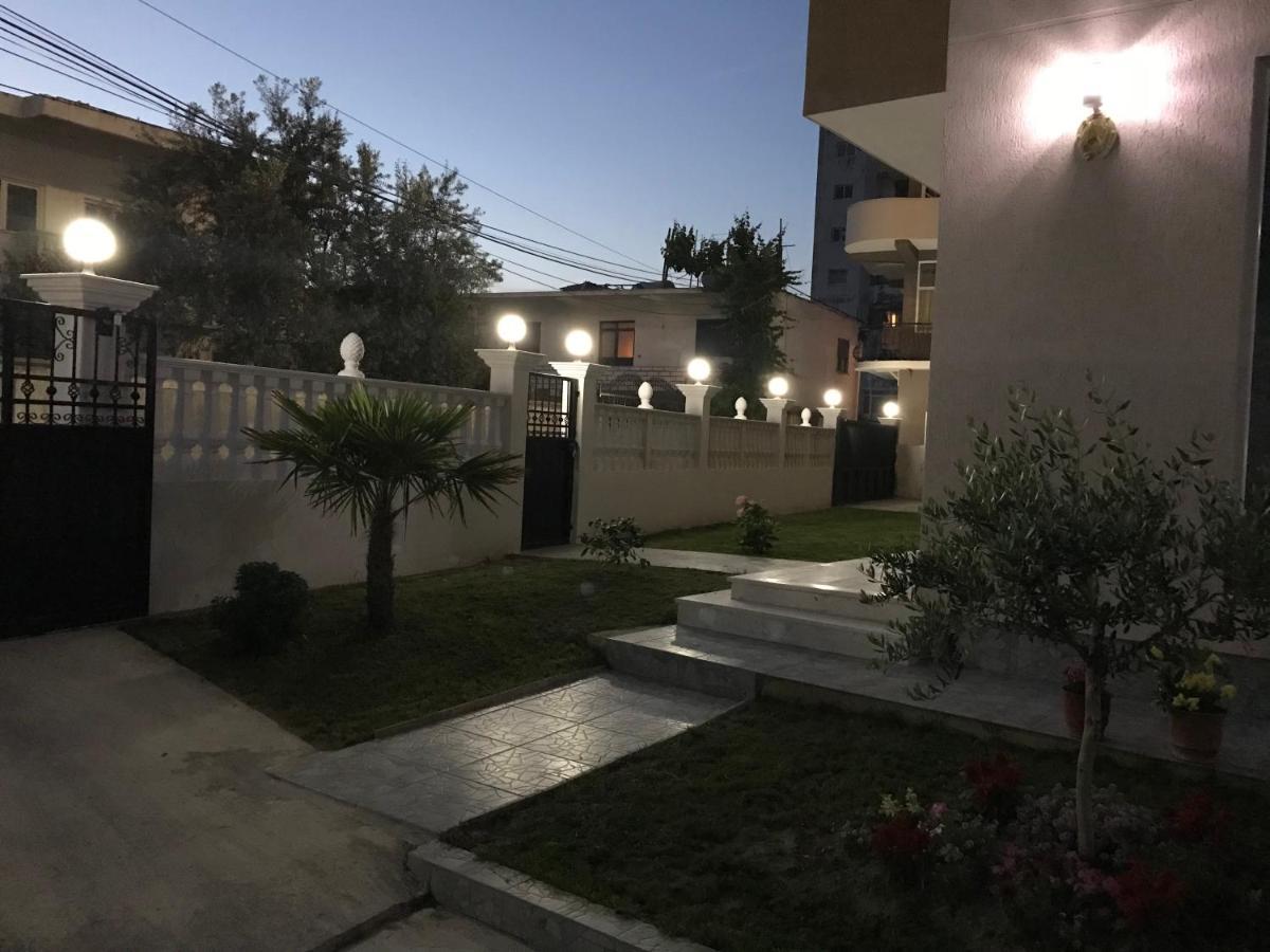 Hotel Vila Dedej Durrës Buitenkant foto