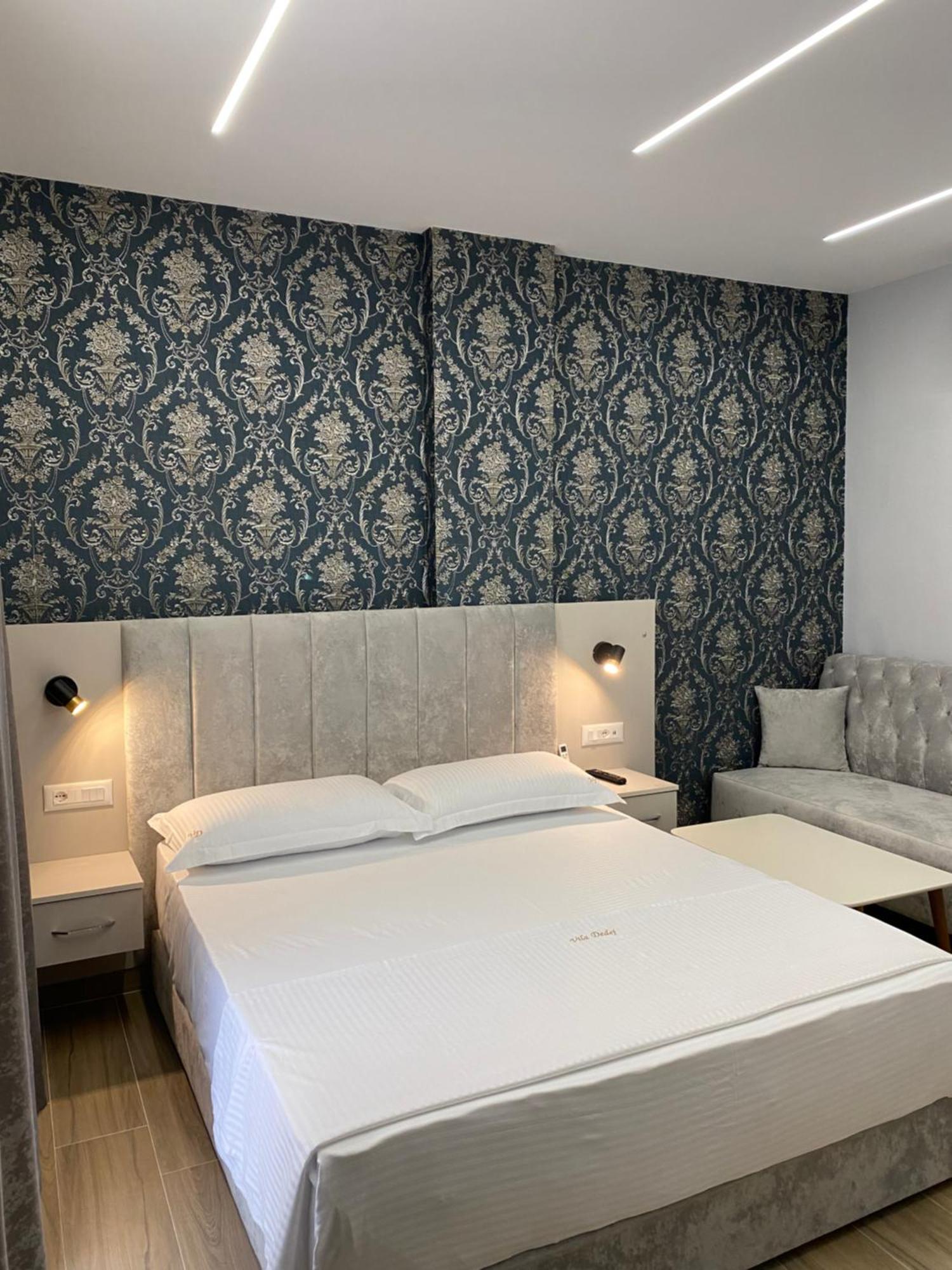 Hotel Vila Dedej Durrës Buitenkant foto